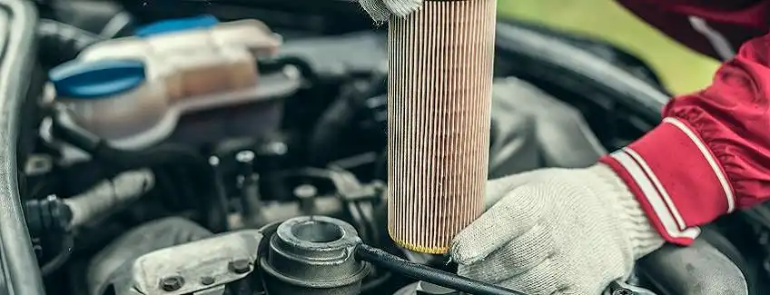 Come Smaltire Filtri dell'olio del motore